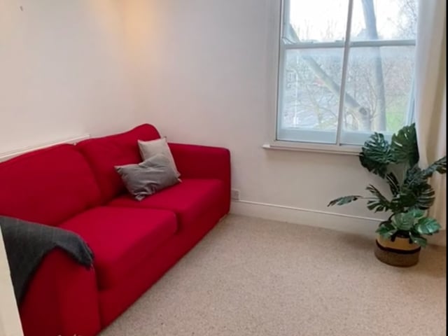  Lovely studio flat/apartment West Kensington Main Photo