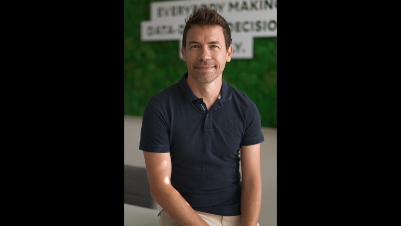 
        
          Tomáš Tuček
        

        
          –
        

        
          Spoluzakladatel & CEO
        
        