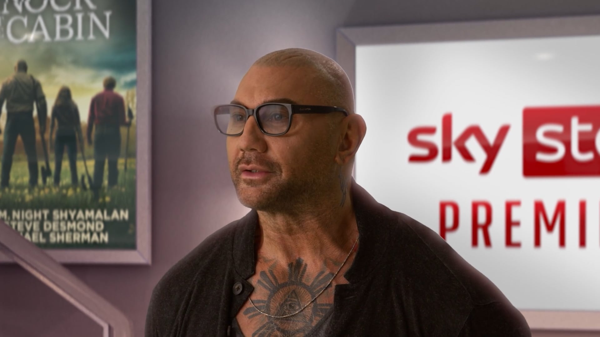 315762_SKYSTORE_KNOCK_AT_THE_CABIN_30_ADSMART_GFX_FINAL