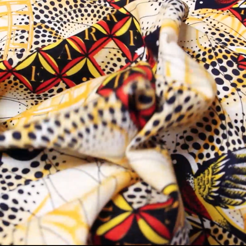 Vidéo: Étoffe de lin - Oiseau et géométrie jaune fond blanc