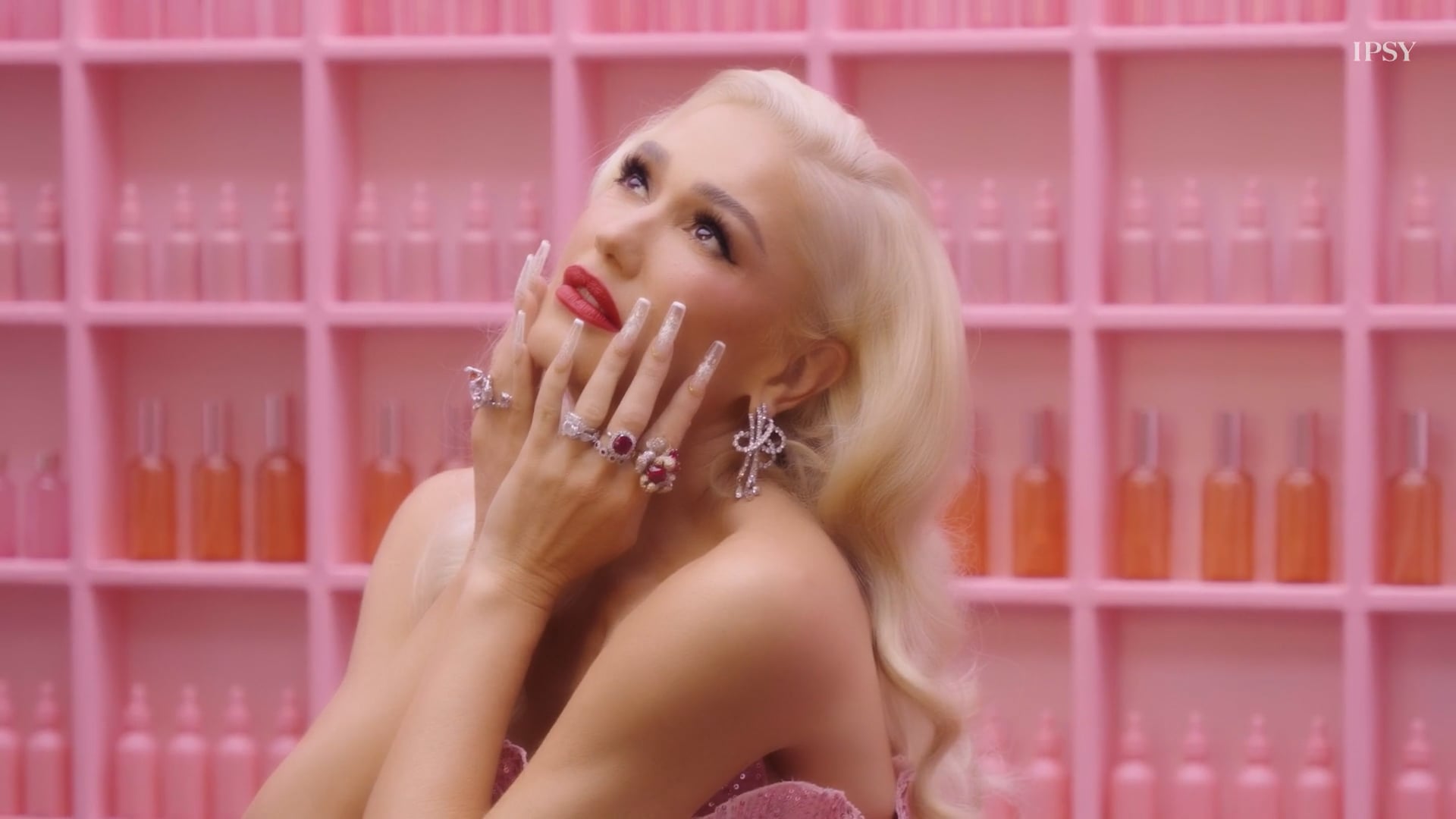 IPSY Iconbox Gwen Stefani Announcement