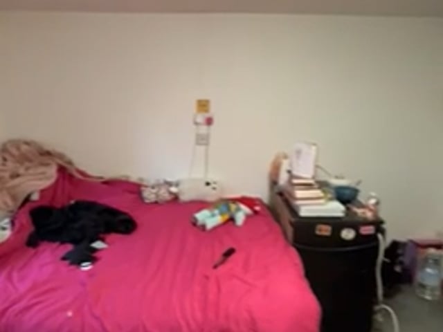 Video 1: Double bedroom