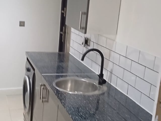 Modern 1 Bed Flat,All Bills Included Main Photo