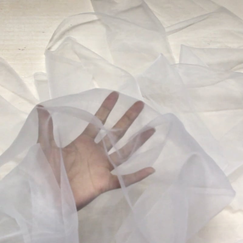 Vidéo: Organza - Blanc optique