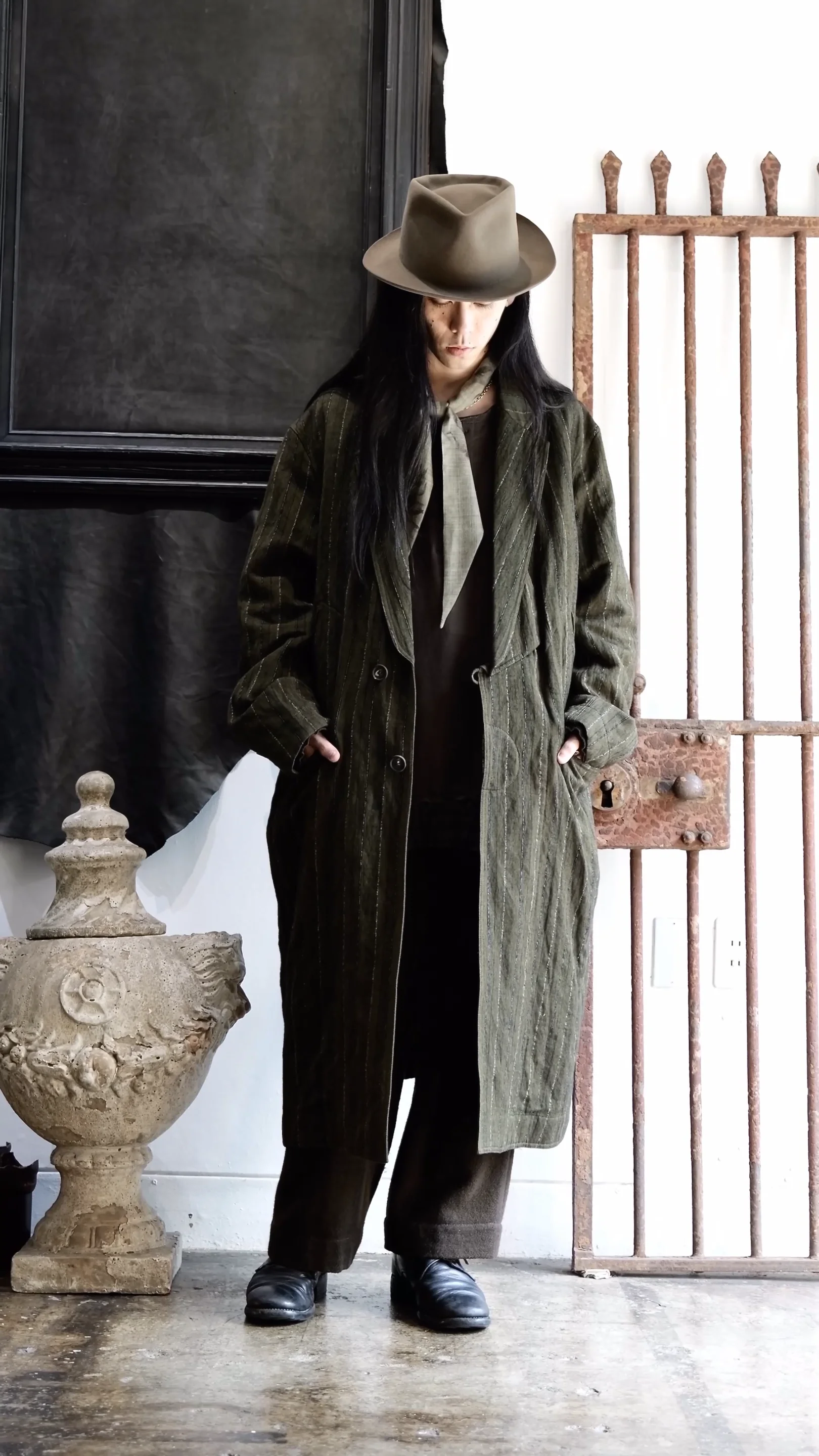 0M2431102. Notch Collar Long Coat. ZIGGY CHEN. 2024AW. « GULLAM