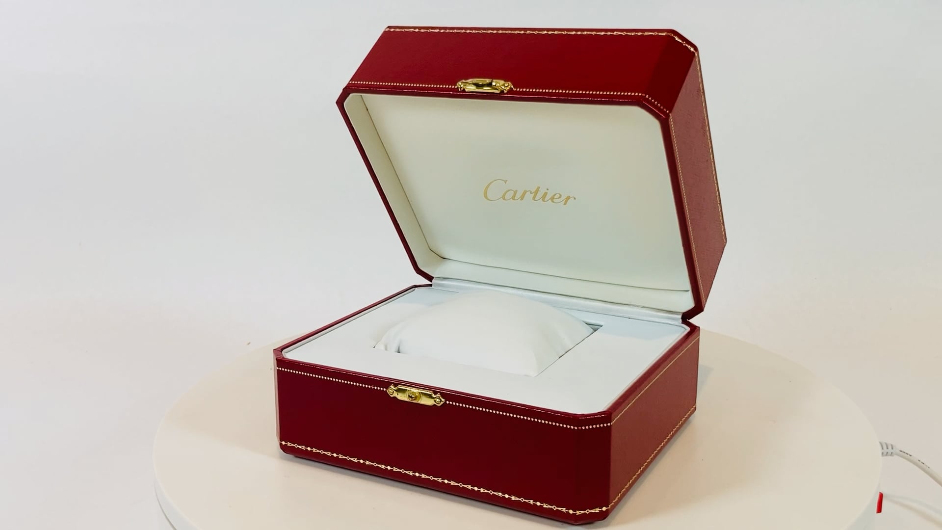 Cartier Travel Storage Watch Box in Red Leather Gilt Embossed For