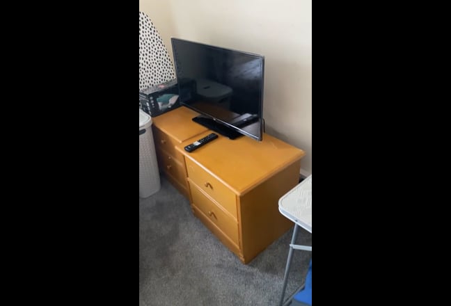 Furnished room for rent - All inclusive  Main Photo