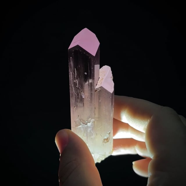 Spodumene var. Kunzite