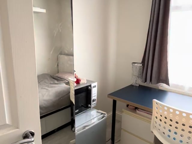 Beautiful single room Main Photo