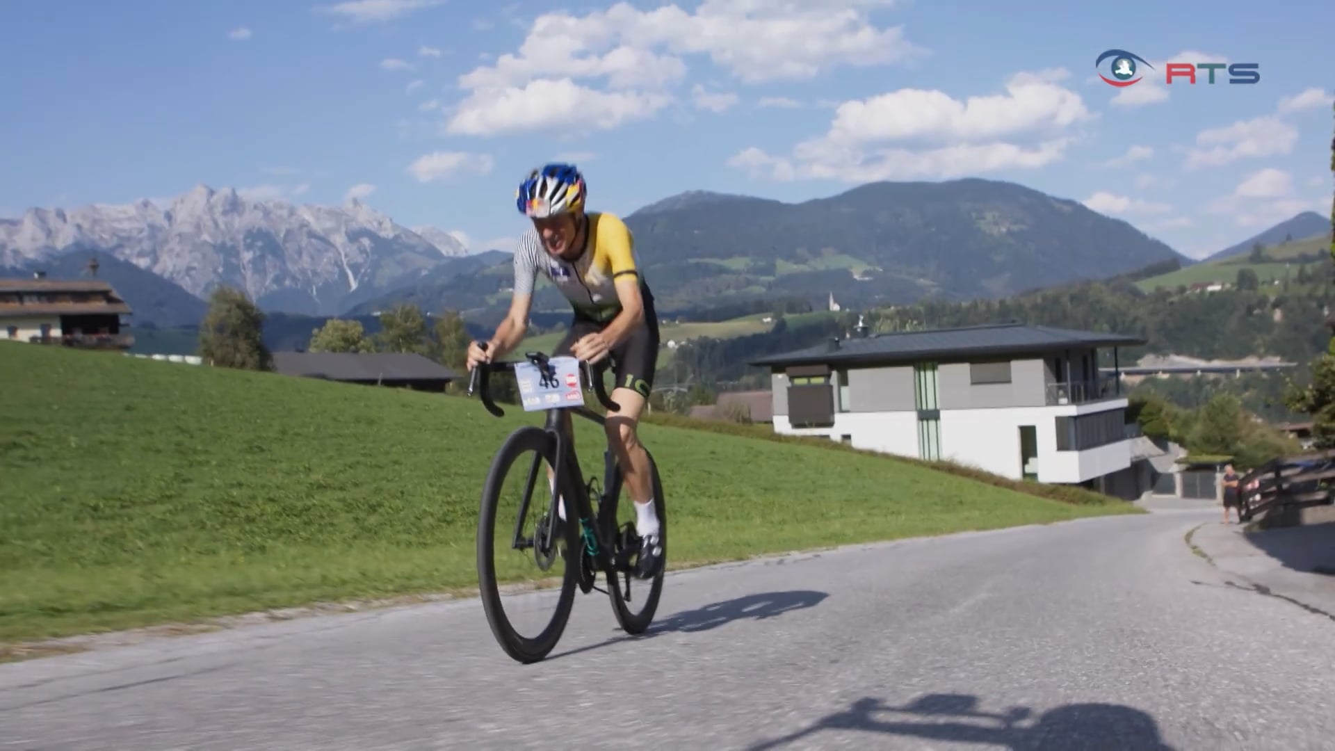 gainfeld-classic-promis-versuchen-sich-beim-bischofshofener-rad-bergsprint