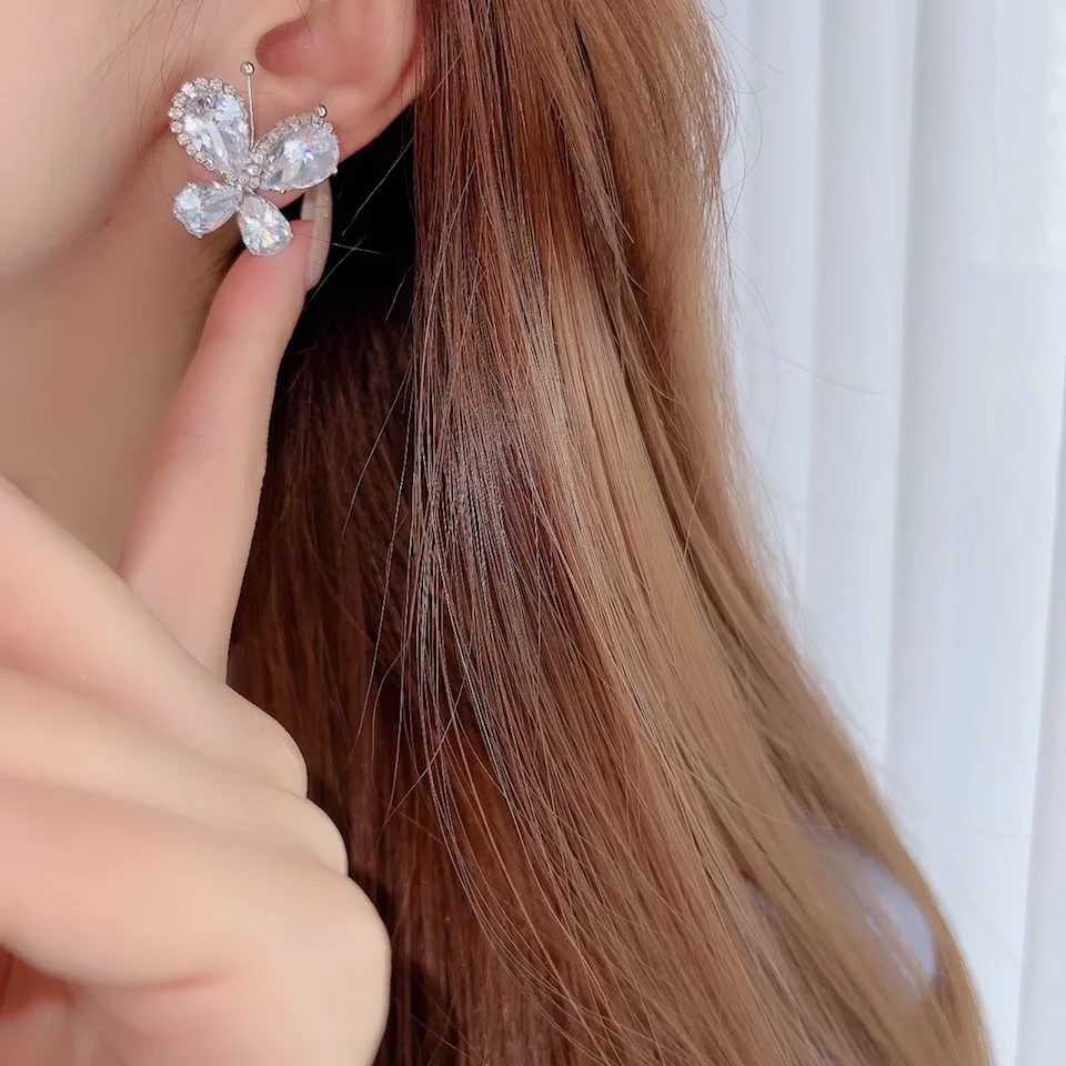 もち　（ピアス） Brilliant Zirconia Butterfly ピアス | KTY