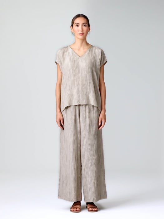 Textured Silk Jacquard V-Neck Top | EILEEN FISHER Textured Silk Jacquard V-Neck Top | EILEEN FISHER