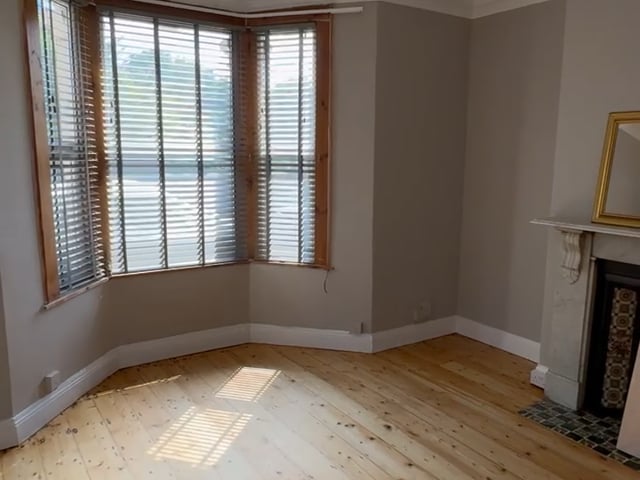 Large Double Room in Shared House (Rent inc Bills) Main Photo