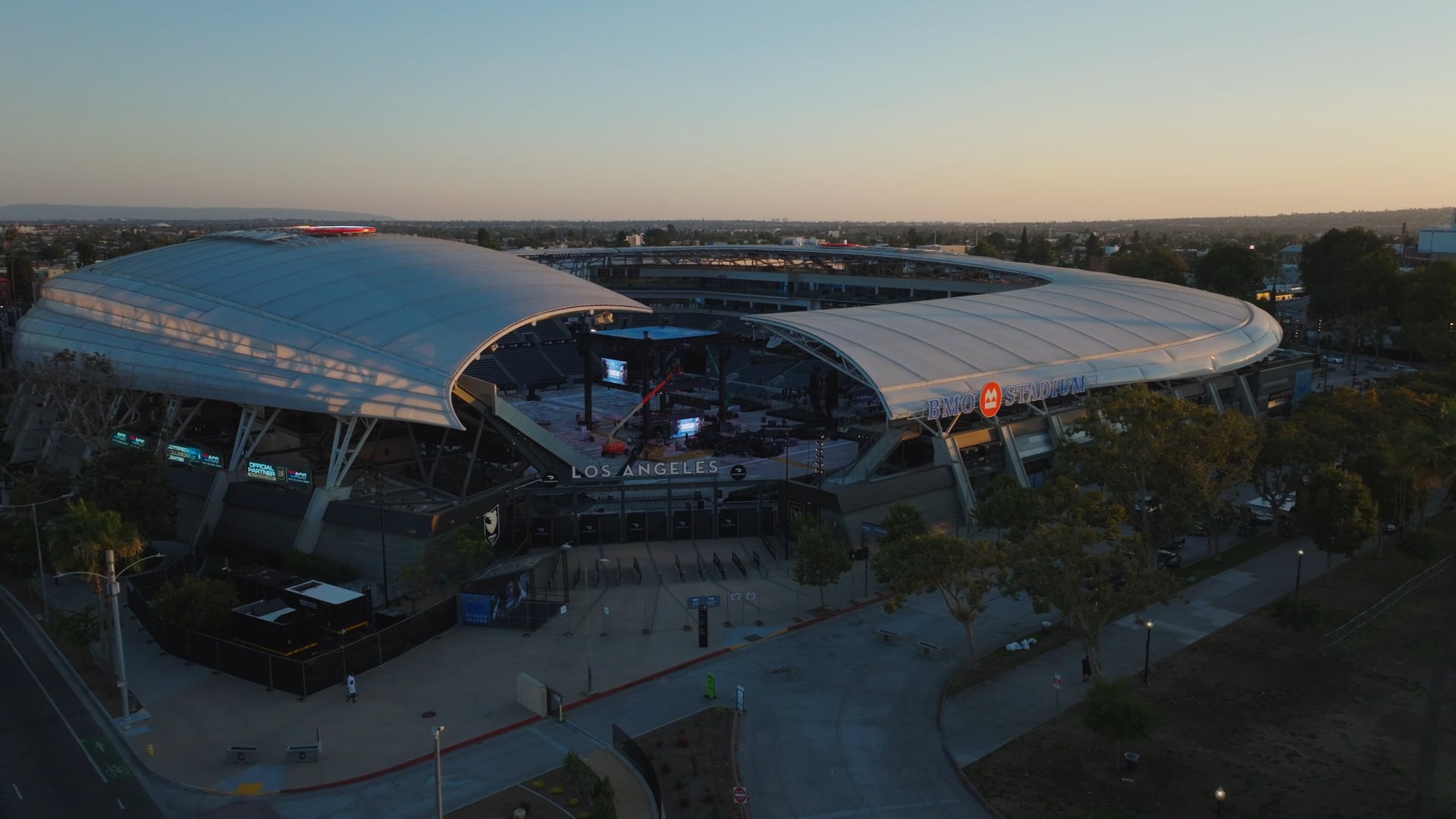 Flow Productions | Matchroom @ BMO Stadium