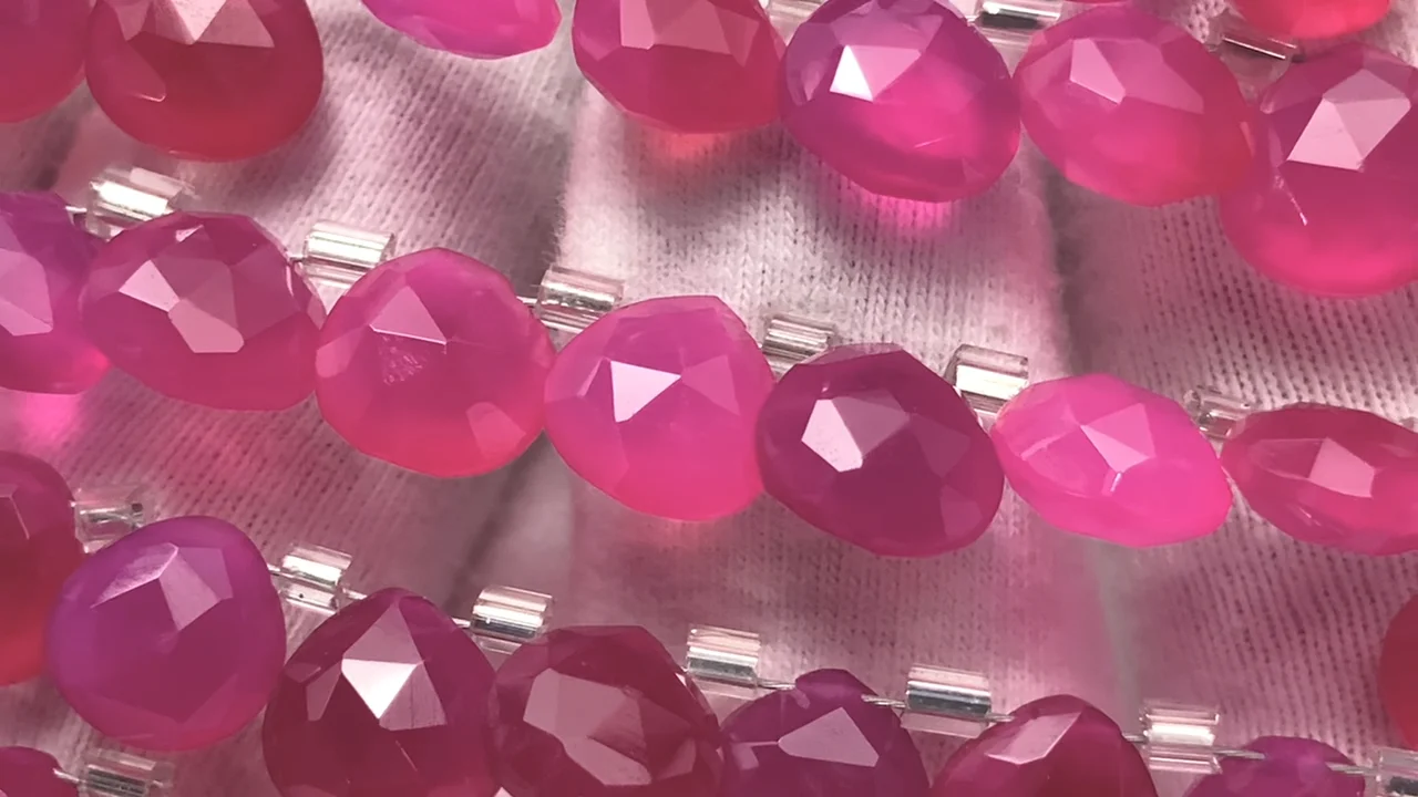 14kgf 高品質トロレアイト×ピンクカルセドニー 14kgf】宝石質ピンクカルセドニーの一粒ネックレス(オーバル