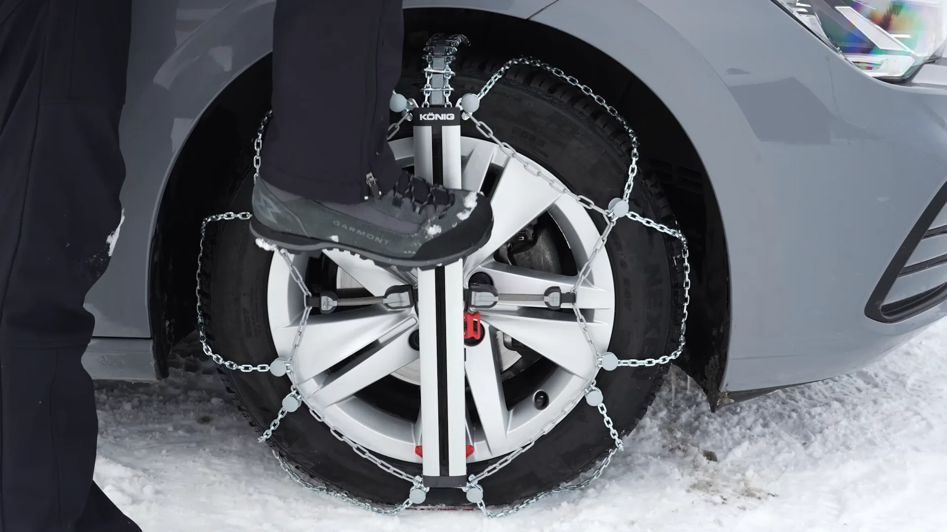 THULE EASY-FIT CU-9 080 タイヤチェーン Amazon.co.jp: THULE スーリー 金属タイヤチェーン イージー