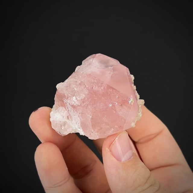 Beryl var. Morganite (intense color)