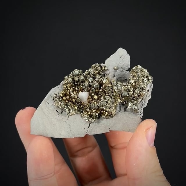 Pyrite (classic locale)