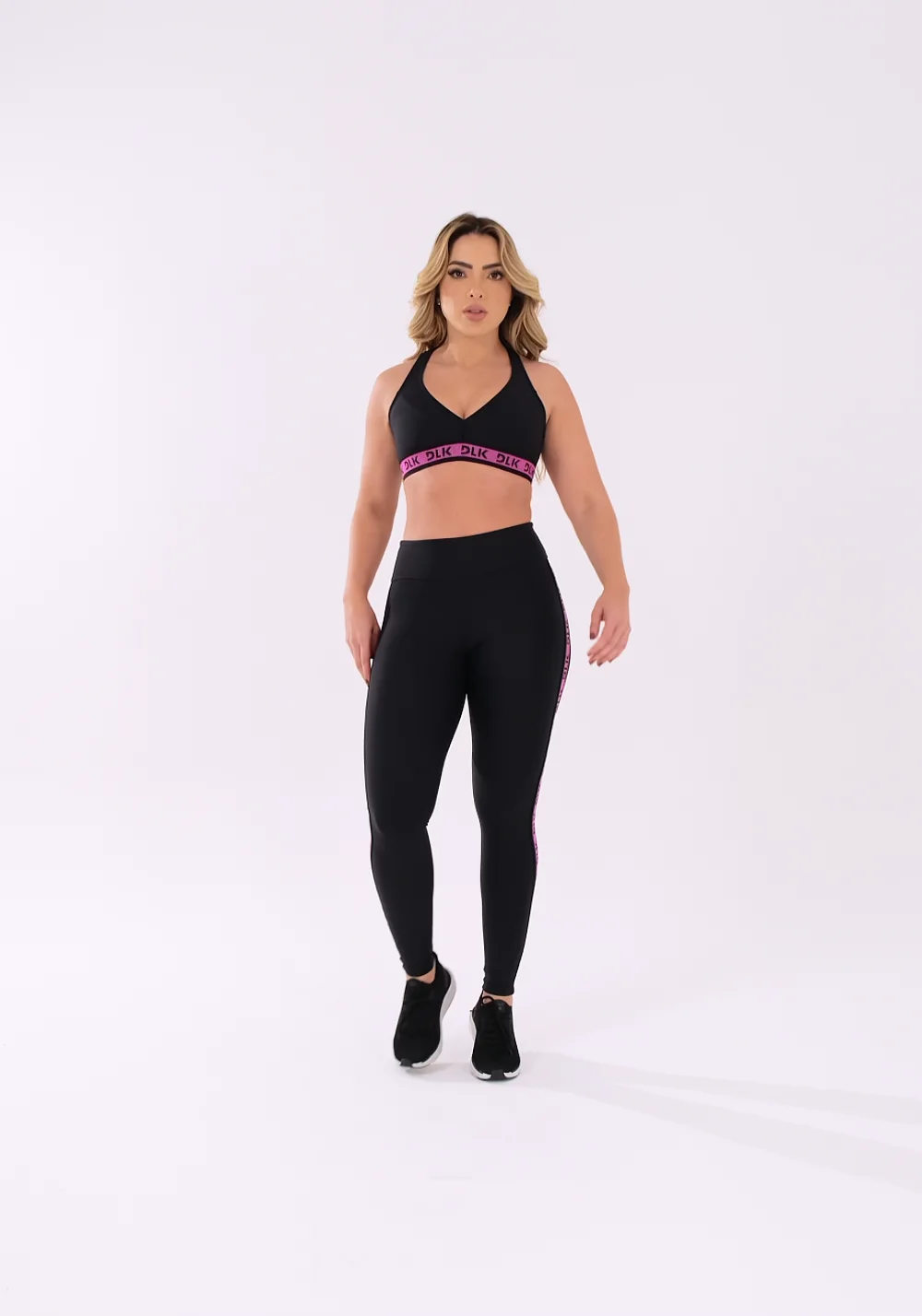 Top fitness feminino nadador preto com elástico rosa canelado