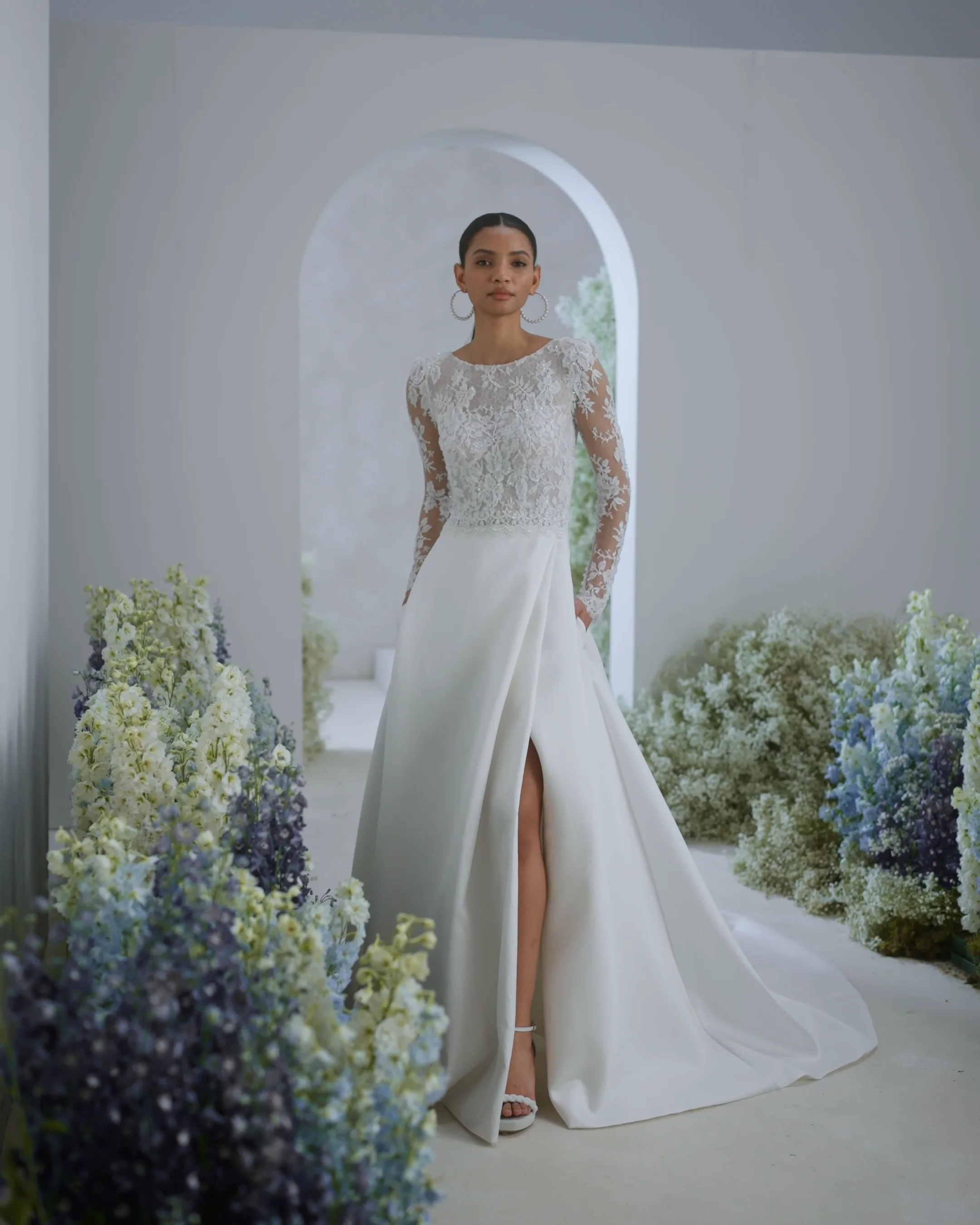 Rosa wedding dress hotsell