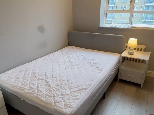 Video 1: Bedroom 2: £1175 - available October 1st