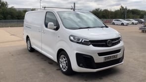 VAUXHALL VIVARO 2019 (69)