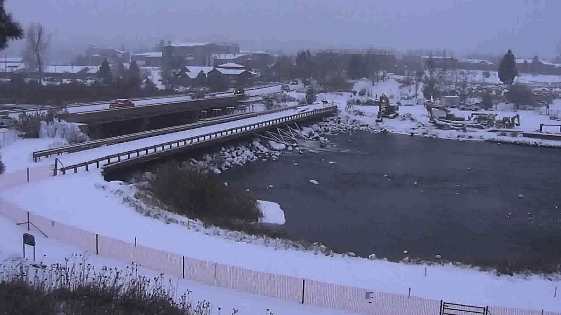 Construction of Bend Whitewater Park