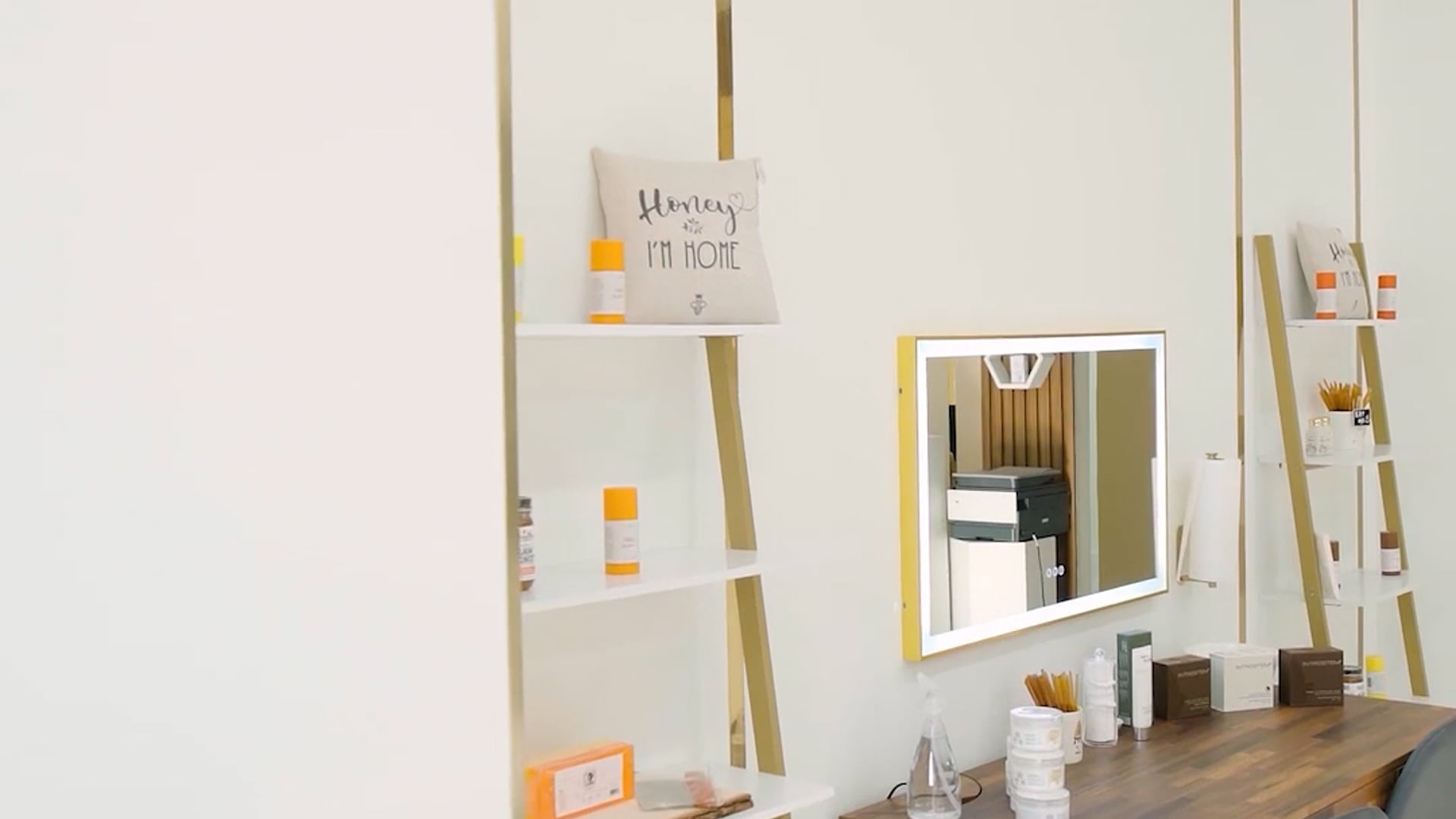 Bee & Co | Store Makeover