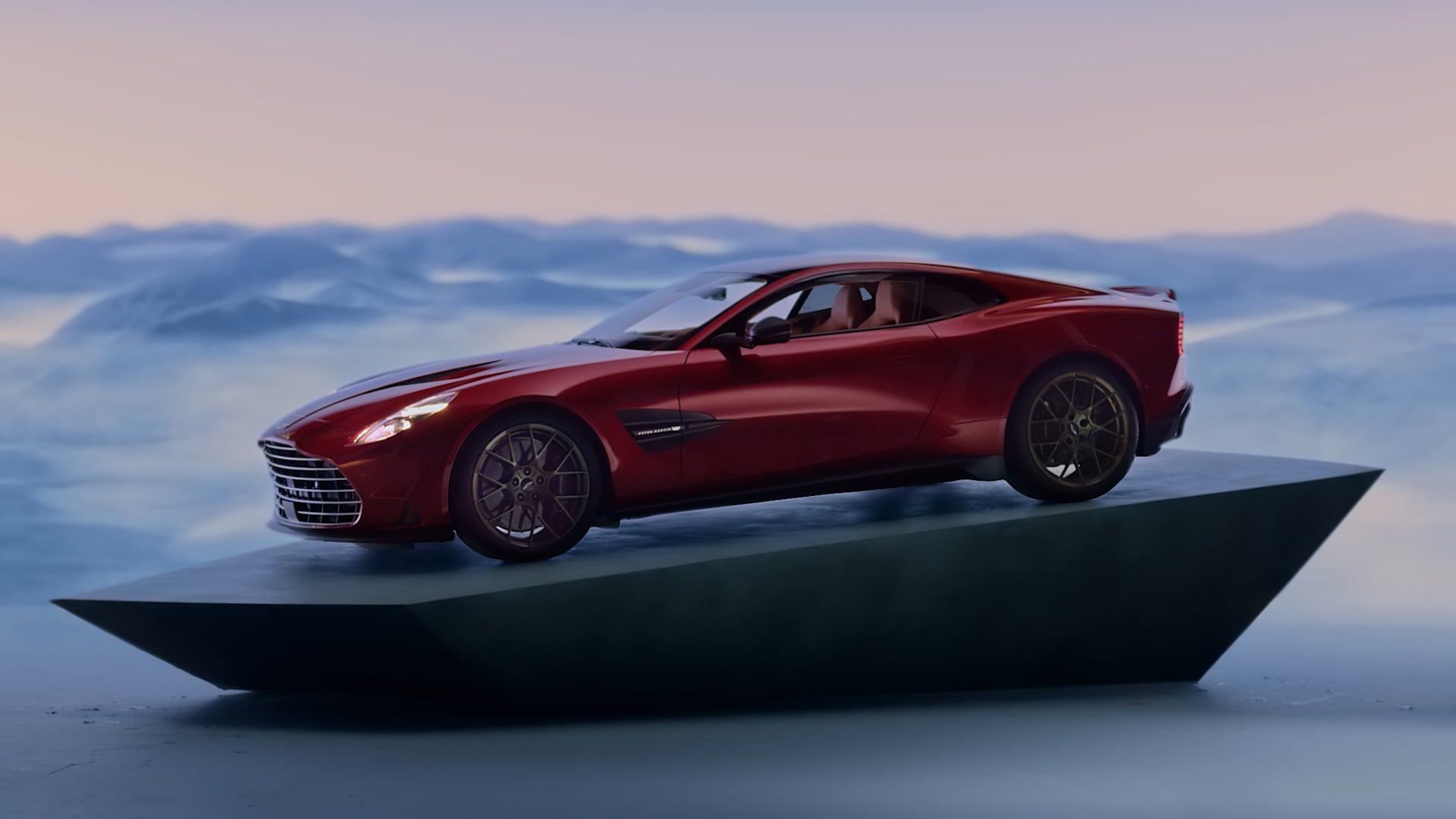 Aston Martin Felix Aaron