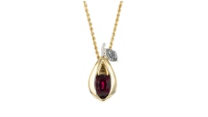 C. 1980 Vintage 7.00 Carat Rhodolite Garnet and .75 Carat Diamond Fruit Pendant Necklace in 14kt Yellow Gold