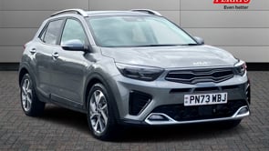 KIA STONIC 2023 (73)