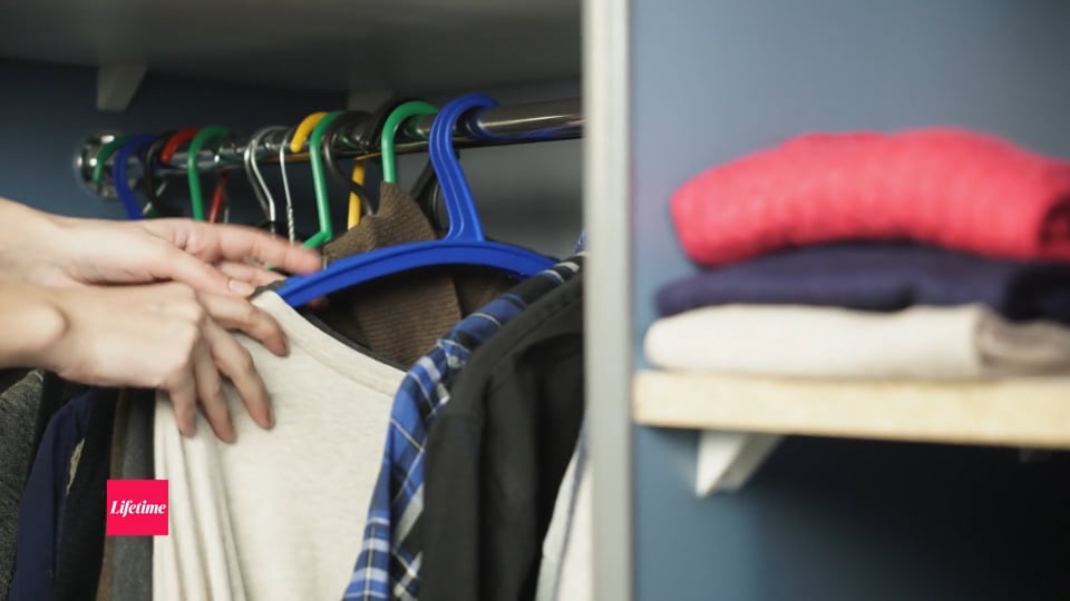 Getting Organized: Update Your Closet Space