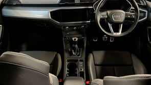 AUDI Q3 2021 (71)