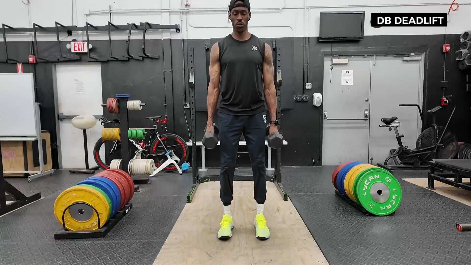 DUMBBELL DEADLIFT