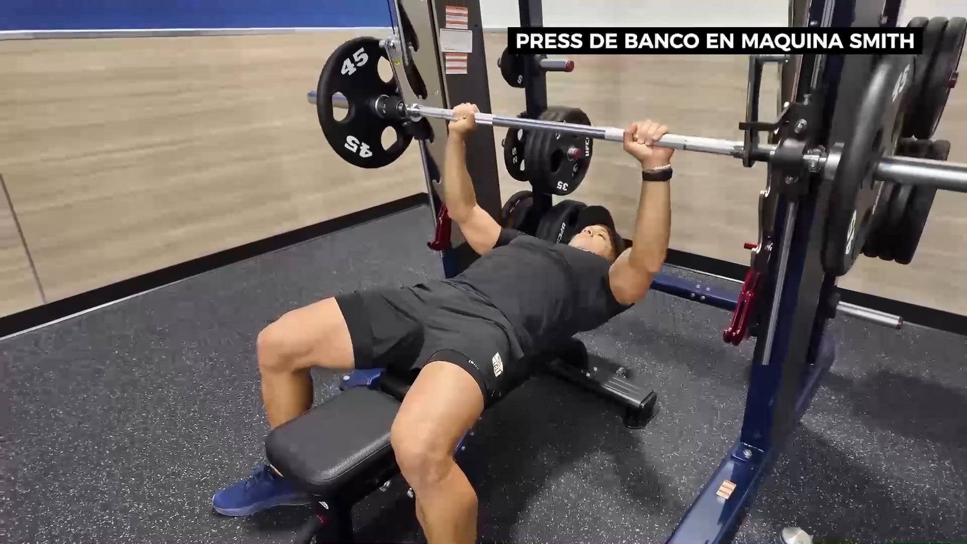 Press de Banco en Maquina Smith