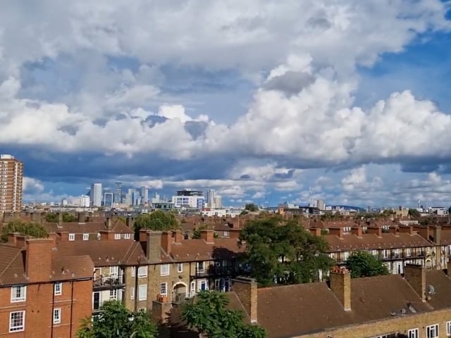 Stylish Double. Free Gym. Sunrise view over London Main Photo