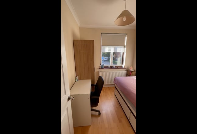Beautiful Single Bedroom (All Bills Inclusive) Main Photo
