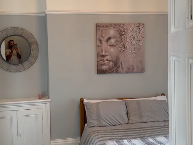 Large Stunning Georgian Flat Main Photo