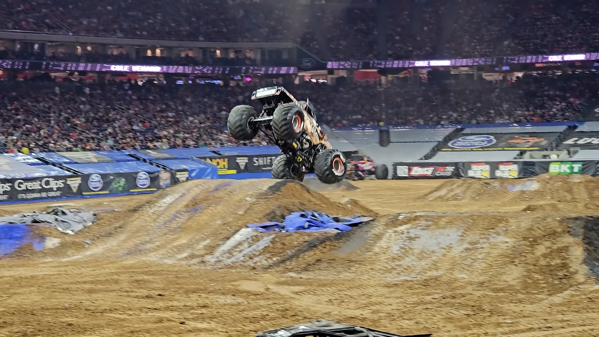 Black Pearl Monster Truck - Gather 'round for the tale of
