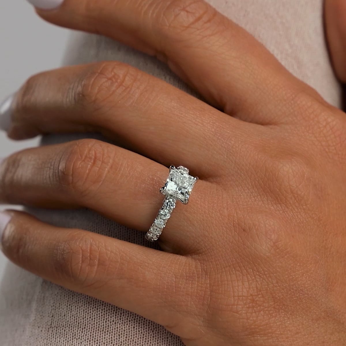 product video 2 for 3 ctw Princess Lab Grown Diamond Engagement Ring with Split Prong Side Accents