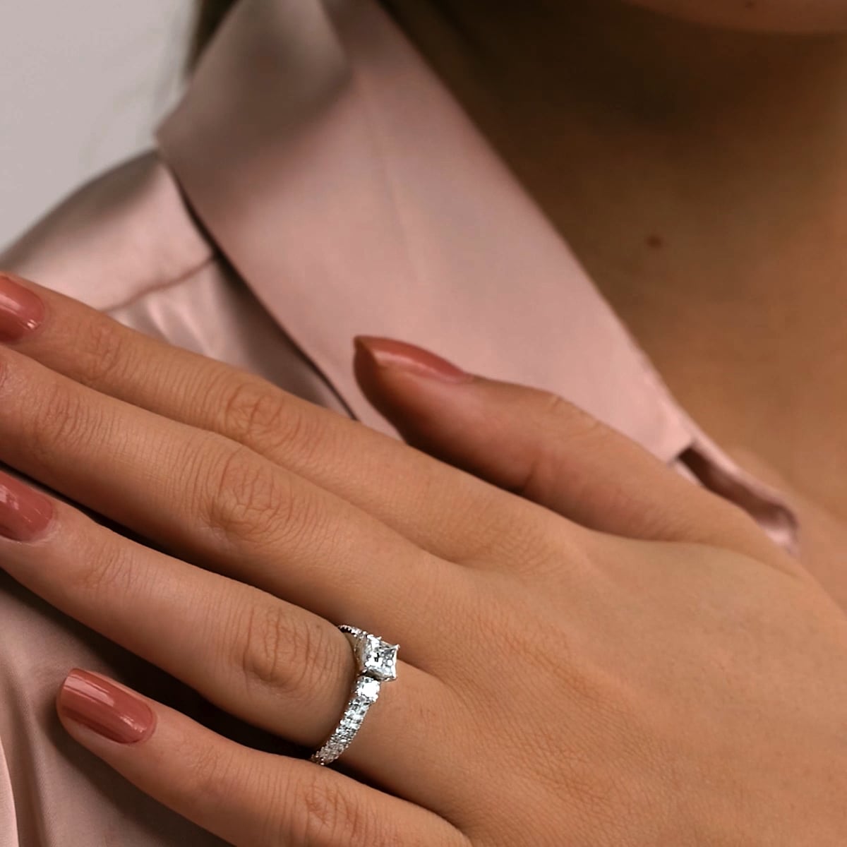 product video 2 for 4 1/2 ctw Princess Lab Grown Diamond Engagement Ring with Double Row Side Accents