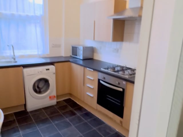 Spacious 4 Double Bedroom, 2 Bathroom Property Main Photo