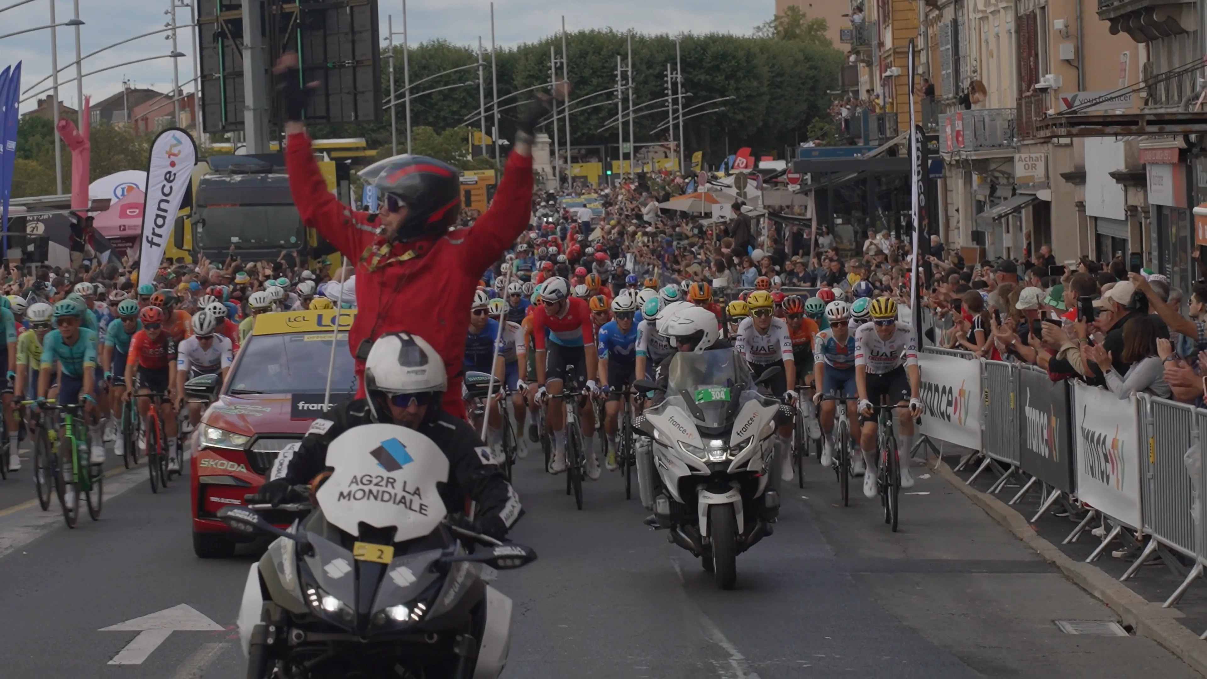 JTEKT's Oni Bearing in the Tour with Team Vimsa | Lease a Bike