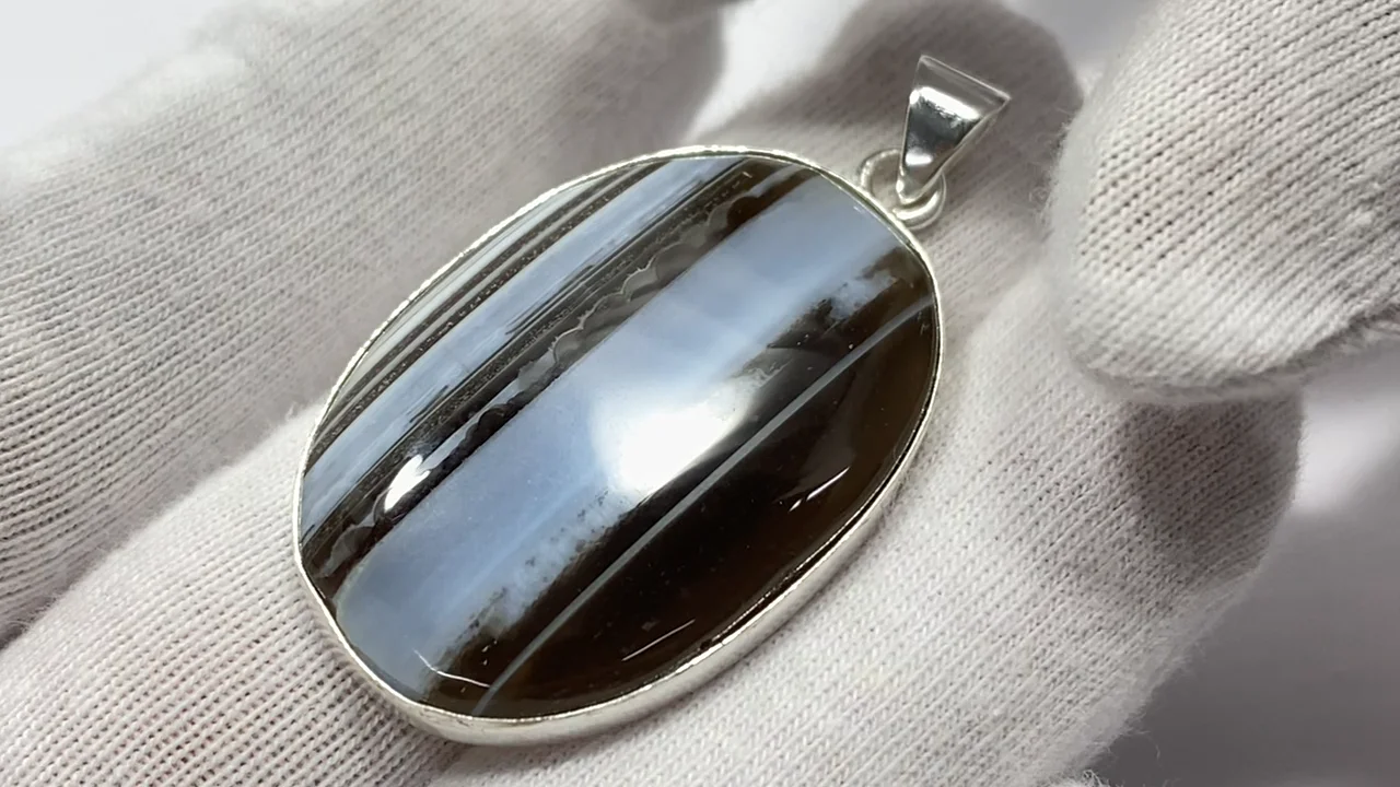 オパール ペンダントトップ シルバー925 silver925 天然石 動画】【1点もの】ブルーオパールAAA- ペンダントトップ