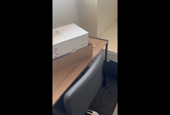 Single,Hyde Park &pound;430pm bills,WiFi, Main Photo