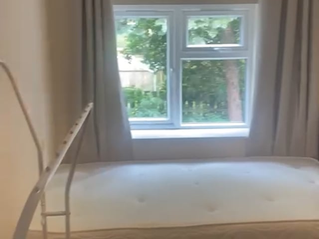 Video 1: 2 Bedroom Modern Flat 