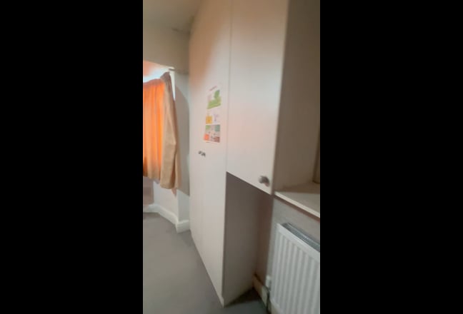 Large Double room to Rent Main Photo