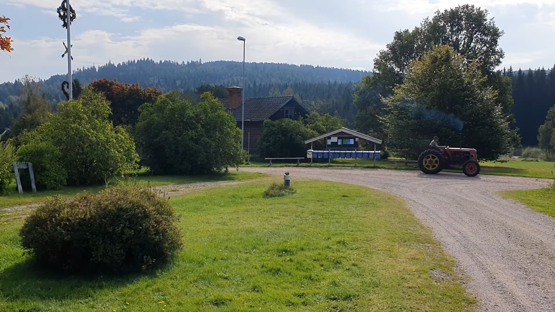 Gratis Filmklipp - Söndagsnöje på landet.
