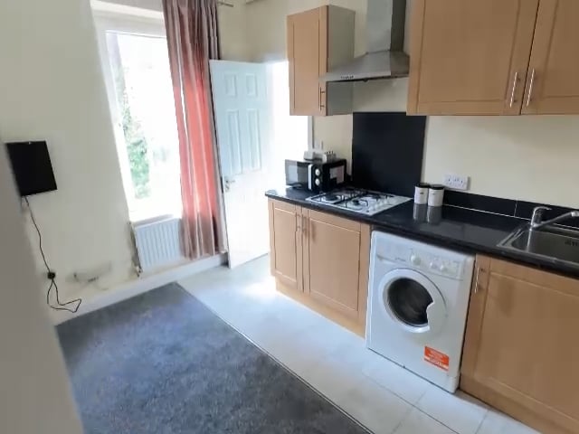 One Bedroom Flat Finchley Road (F735a.03) Main Photo