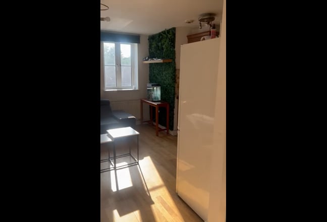 Room to Rent Hendon    Main Photo